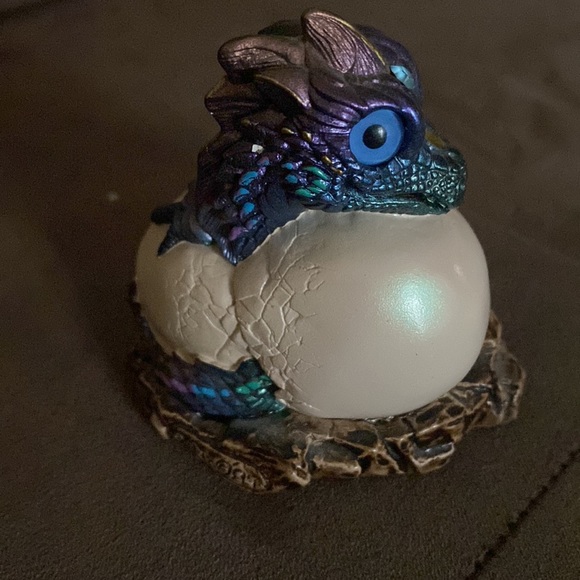 Vintage Pena Windstone Edition -hatching dragon 1984. - Picture 2 of 5